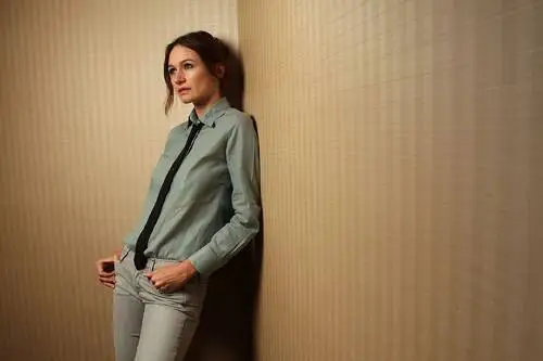 Emily Mortimer Computer MousePad picture 616070
