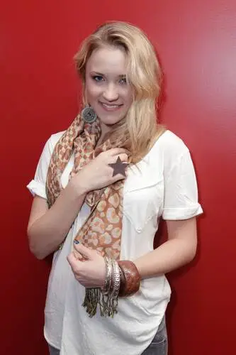 Emily Osment Jigsaw Puzzle picture 352361