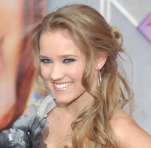 Emily Osment Jigsaw Puzzle picture 71507