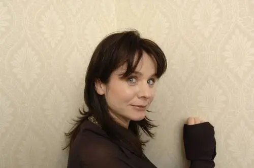 Emily Watson Wall Poster picture 601300