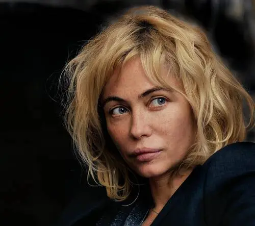Emmanuelle Beart Wall Poster picture 352668