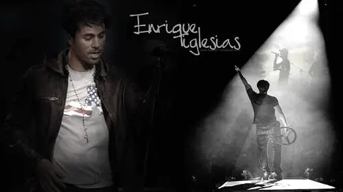 Enrique Iglesias Men's Colored Hoodie - idPoster.com
