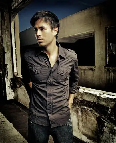 Enrique Iglesias Wall Poster picture 527210