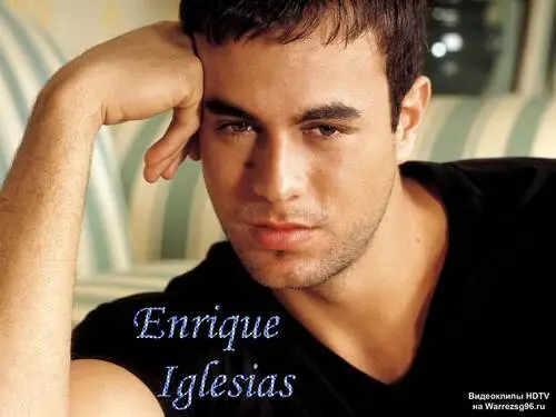 Enrique Iglesias Men's Colored  Long Sleeve T-Shirt - idPoster.com