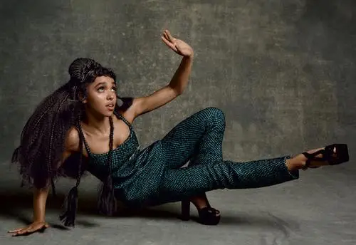 FKA Twigs Jigsaw Puzzle picture 440160