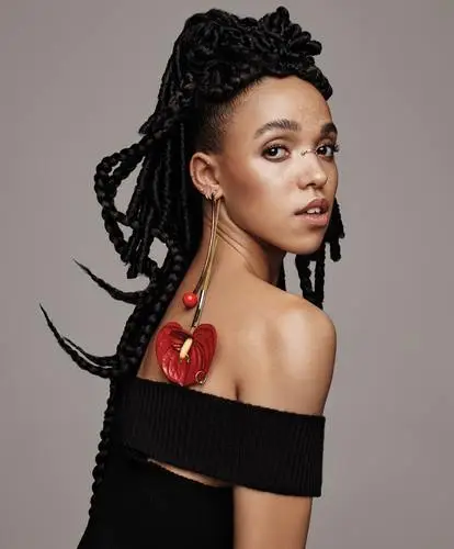 FKA Twigs Computer MousePad picture 610303