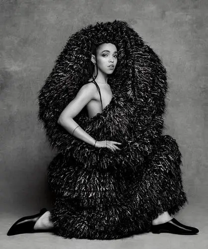 FKA Twigs Jigsaw Puzzle picture 610304