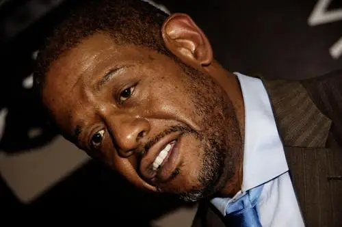Forest Whitaker Protected Face mask - idPoster.com