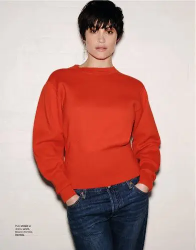 Gemma Arterton Men's Colored  Long Sleeve T-Shirt - idPoster.com