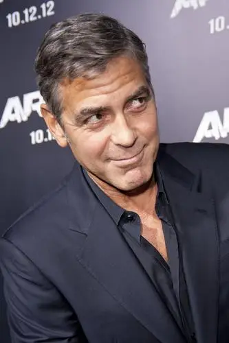 George Clooney Jigsaw Puzzle picture 233220