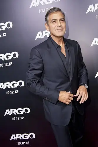 George Clooney Jigsaw Puzzle picture 233223