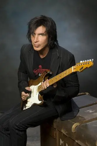 George Lynch Wall Poster picture 474836