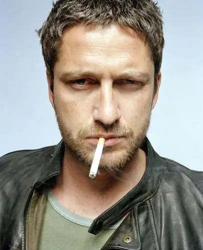 Gerard Butler Jigsaw Puzzle picture 479041