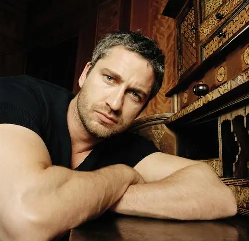 Gerard Butler Jigsaw Puzzle picture 516866