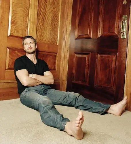 Gerard Butler Jigsaw Puzzle picture 7850