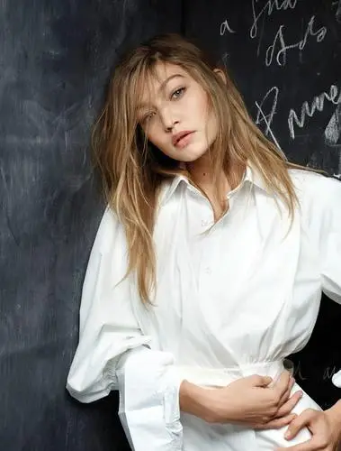 Gigi Hadid Women's Colored  Long Sleeve T-Shirt - idPoster.com