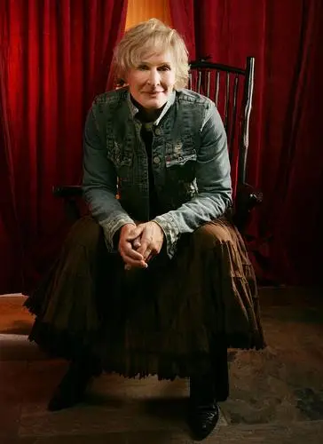 Glenn Close Wall Poster picture 619438