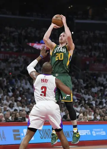 Gordon Hayward Wall Poster picture 692308