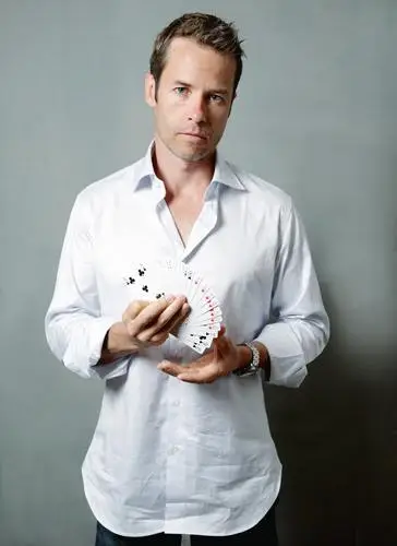 Guy Pearce Computer MousePad picture 513933