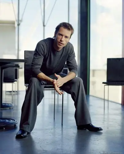 Guy Pearce Jigsaw Puzzle picture 60355