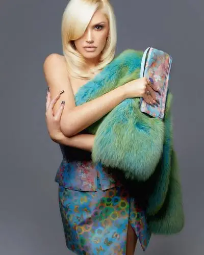 Gwen Stefani Wall Poster picture 1049619