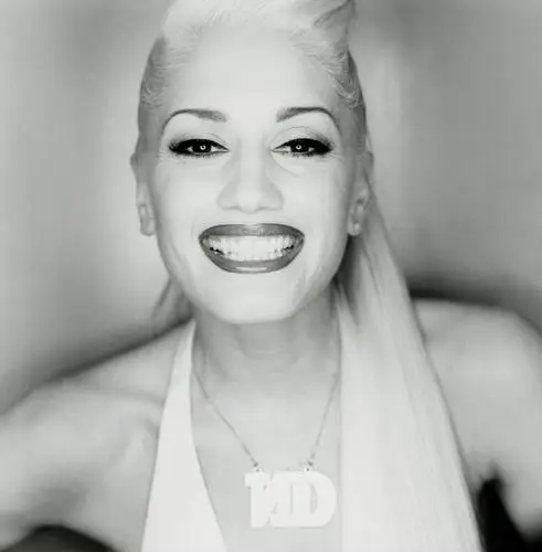 Gwen Stefani Wall Poster picture 35199
