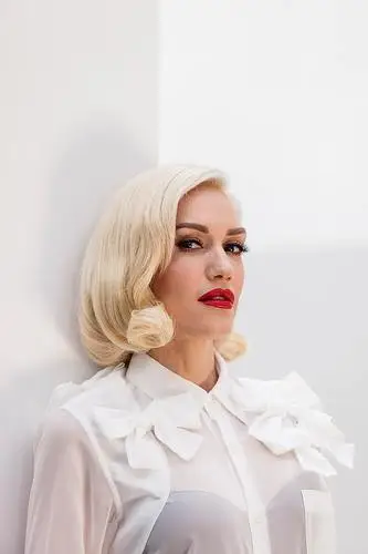 Gwen Stefani Wall Poster picture 638027
