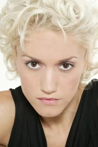 Gwen Stefani White T-Shirt - idPoster.com