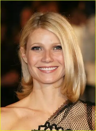 Gwyneth Paltrow Computer MousePad picture 96459