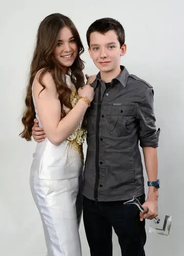 Hailee Steinfeld Wall Poster picture 638305