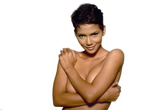 Halle Berry Computer MousePad picture 137157