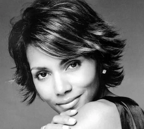 Halle Berry Computer MousePad picture 8225