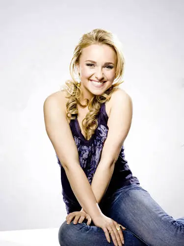 Hayden Panettiere Jigsaw Puzzle picture 8417