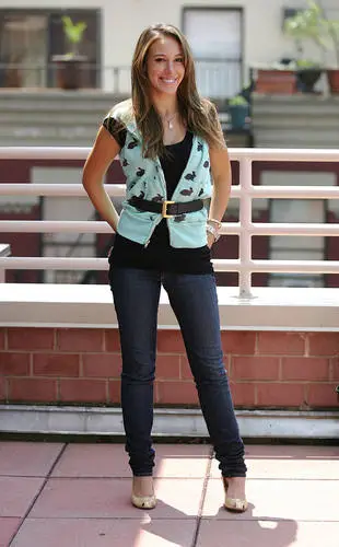 Haylie Duff Women's Colored  Long Sleeve T-Shirt - idPoster.com