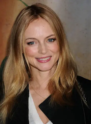 Heather Graham Computer MousePad picture 137273