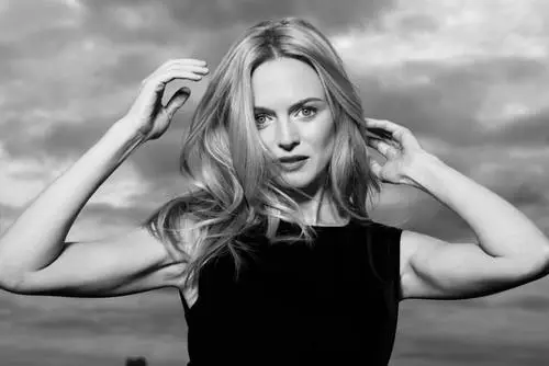 Heather Graham Jigsaw Puzzle picture 436662