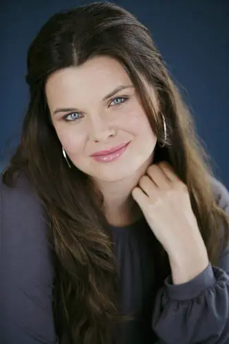 Heather Tom Protected Face mask - idPoster.com