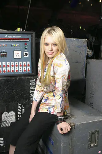 Hilary Duff Computer MousePad picture 644223