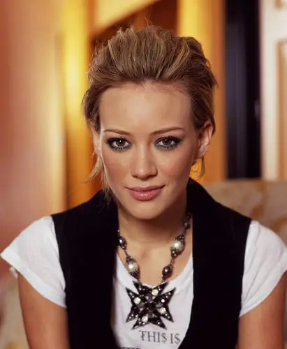 Hilary Duff Jigsaw Puzzle picture 69144