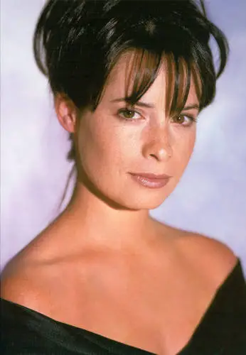 Holly Marie Combs Fridge Magnet picture 187127