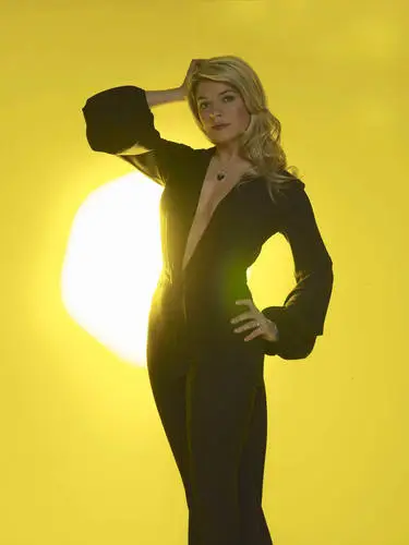 Holly Willoughby Wall Poster picture 626487