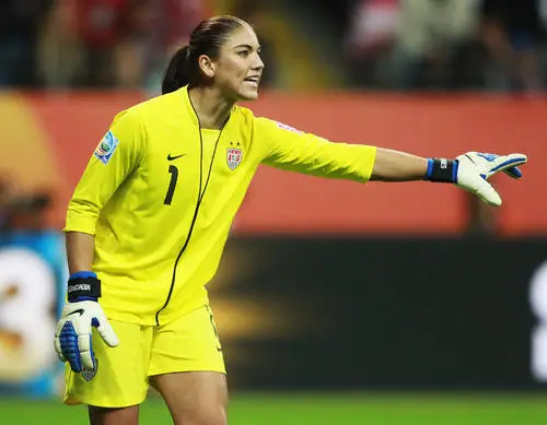 Hope Solo Wall Poster picture 115162