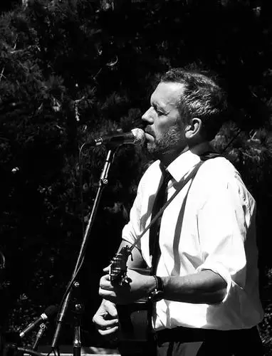 Hugh Laurie Wall Poster picture 137919