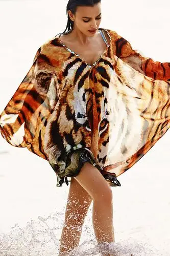 Irina Shayk Men's Colored Hoodie - idPoster.com