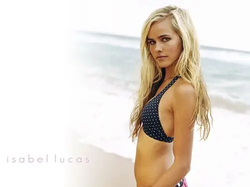 Isabel Lucas Jigsaw Puzzle picture 631515