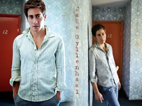 Jake Gyllenhaal Women's Colored T-Shirt - idPoster.com