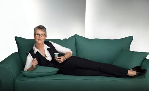 Jamie Lee Curtis Jigsaw Puzzle picture 633117