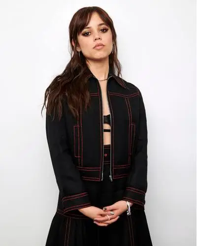 Jenna Ortega Wall Poster picture 1051774