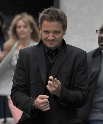 Jeremy Renner Jigsaw Puzzle picture 187211