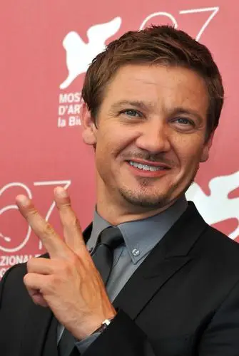 Jeremy Renner Wall Poster picture 187313